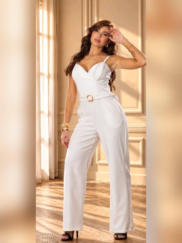 Enterizo blanco de escote corazón con cinturón, conjuntos en El Baúl de la Moda, Jamundí