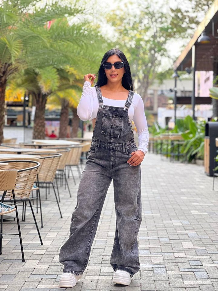Peto de jean gris lavado, petos de jean en El Baúl de la Moda, Jamundí